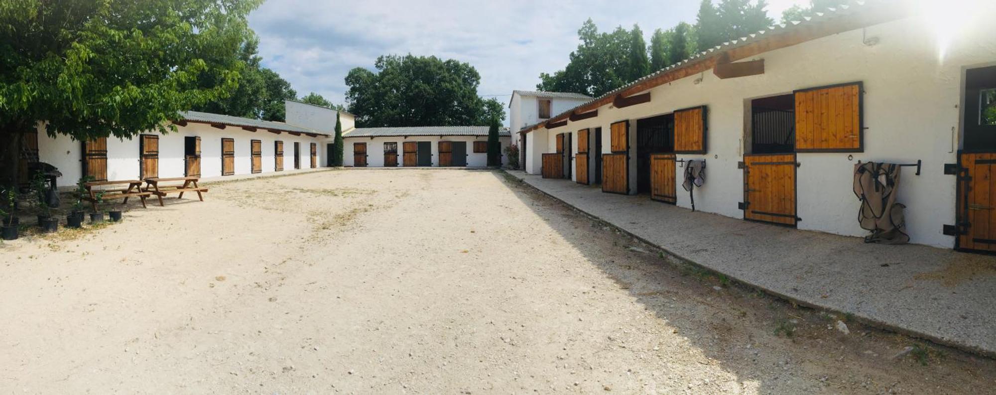 Appartement A La Campagne L'Isle-sur-la-Sorgue Luaran gambar